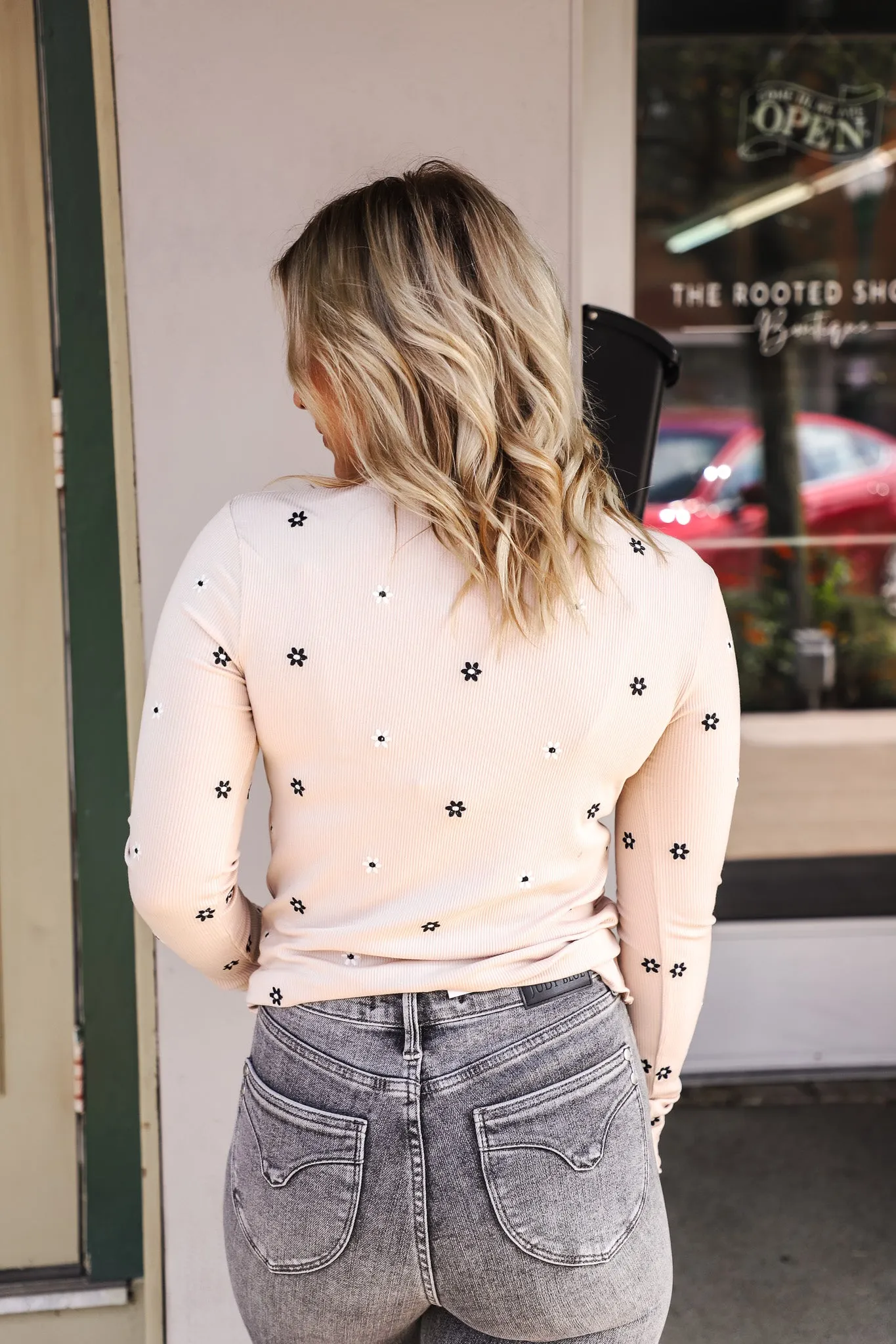Dainty Floral Ribbed Long Sleeve