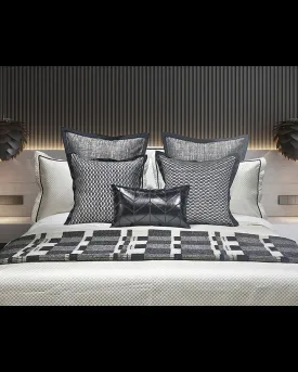 LOIRE EXCLUSIVE BED SET (Set of 4)
